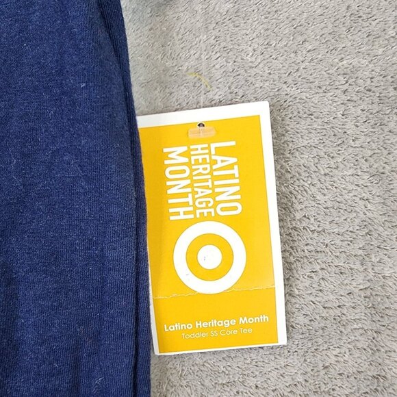 Unisex Kids Navy Shirt Dream Big Short Sleeve Crew Neck Latino Heritage Size 5T - Picture 5 of 9